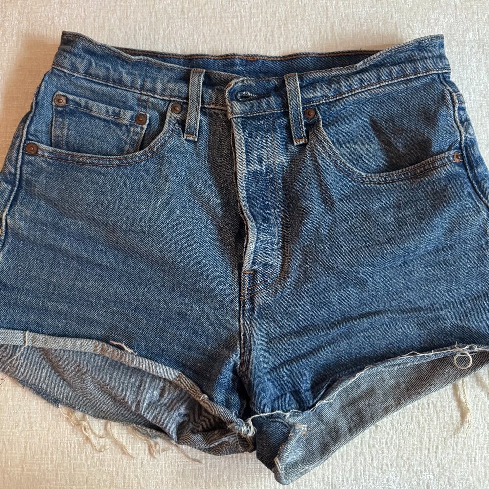 Levi Jean Shorts
